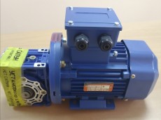 Мотор-редуктор NMRV 25 с двигателем 0.09 кВт. - Продажа приводных ремней "Привод-урал"